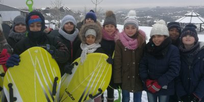 Les joies de la neige dans le Parc des Coteaux près de notre école